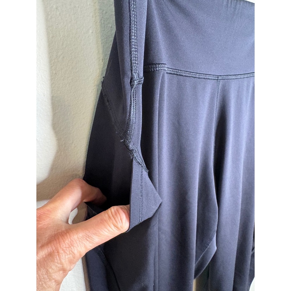 All in Motion Leggings Womens Medium Black Mid Rise Side Pocket Yoga Active - Picture 3 of 9